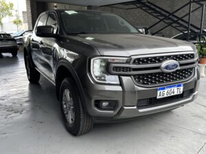 Ford Ranger XLS 2.0 4X2 MT 2024